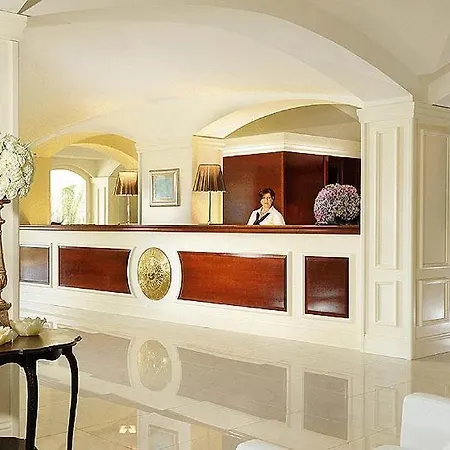 Meridiana 4*